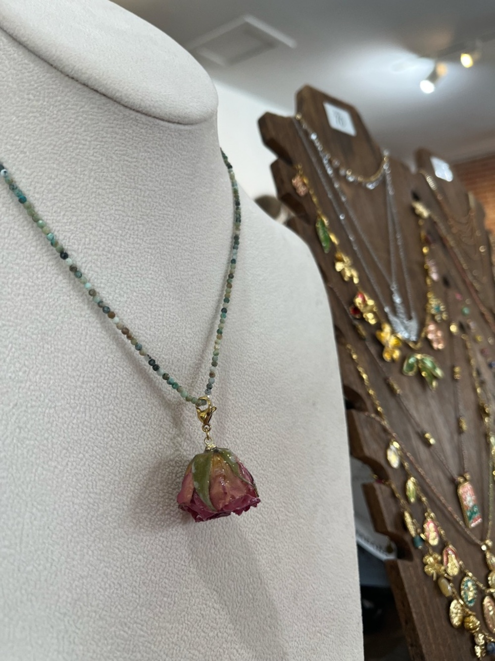 Habaha Paris Pink Rosebud Beaded Necklace - Picture 3 of 3